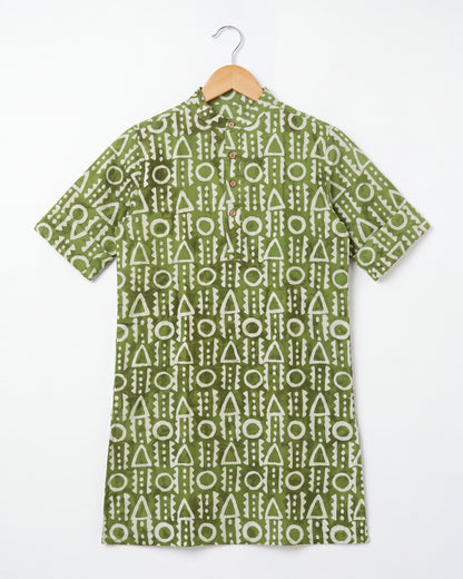 अBIR Olive Green Virasat Long Kurta for Boys with a white geometric pattern of triangles, circles, and dots, hanging on a wooden hanger against a white background.